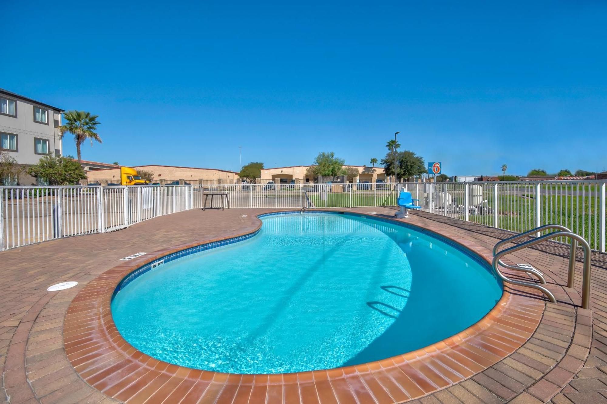 Motel 6-Harlingen, Tx Esterno foto