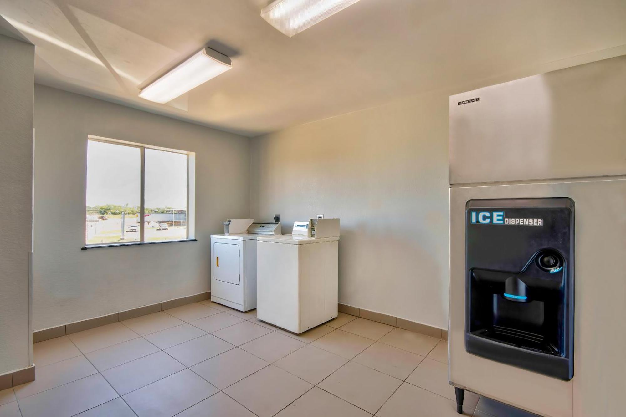 Motel 6-Harlingen, Tx Esterno foto